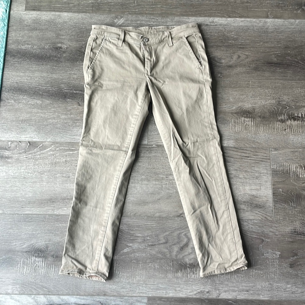 AG Supply Slim Khaki Crop